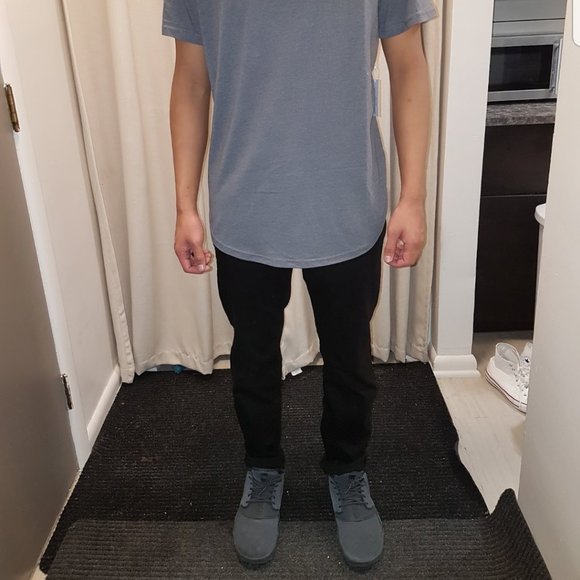 Kuwalla Tee easy scoop, curved hem tee/t-shirt, size large - Picture 4 of 5